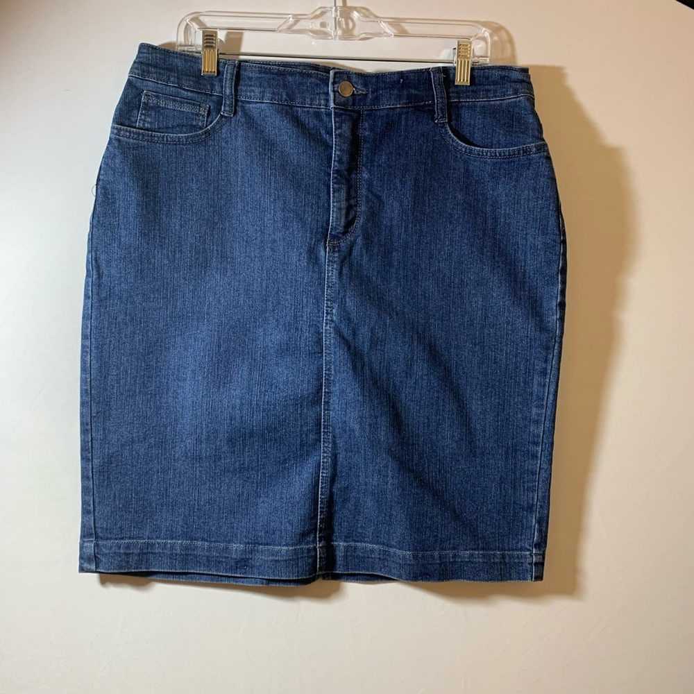JONES OF NY JEAN Skirt Size 14